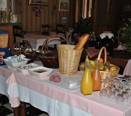 Le Grand Hotel Valréas Extérieur photo
