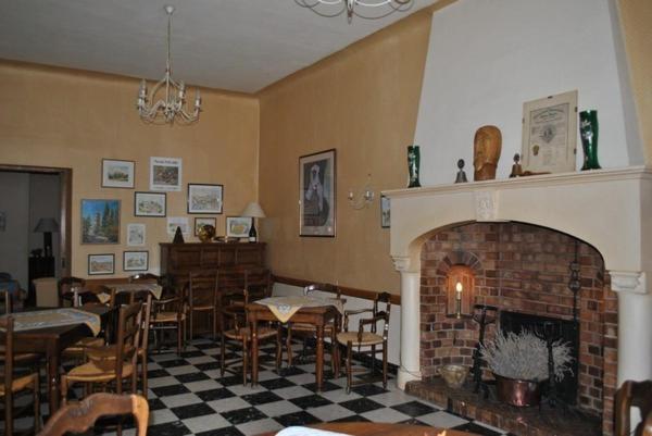 Le Grand Hotel Valréas Extérieur photo