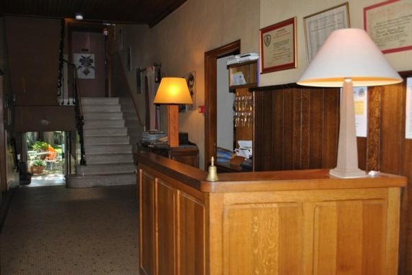 Le Grand Hotel Valréas Extérieur photo